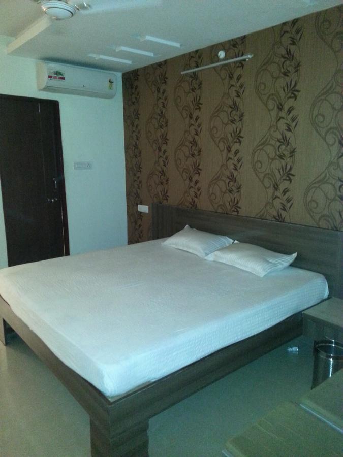 Sanskar Upvan Bhopal Ngoại thất bức ảnh